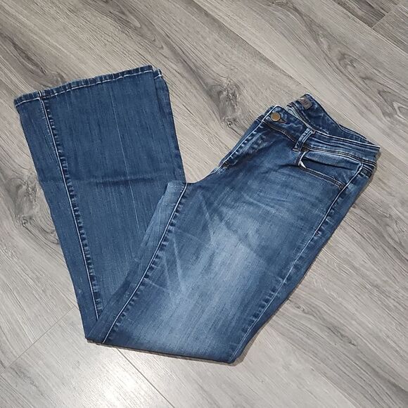 The Limited Med Blue Flare Jeans - Picture 1 of 8